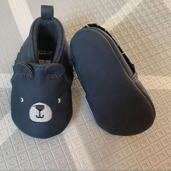 NWOT Carter’s Bear Moccasins 0-3M - Picture 2 of 2